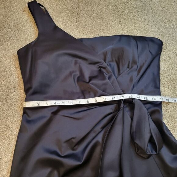 LAUREN Ralph Lauren Satin One-Shoulder Dress Navy Blue Size 14 - Picture 6 of 10